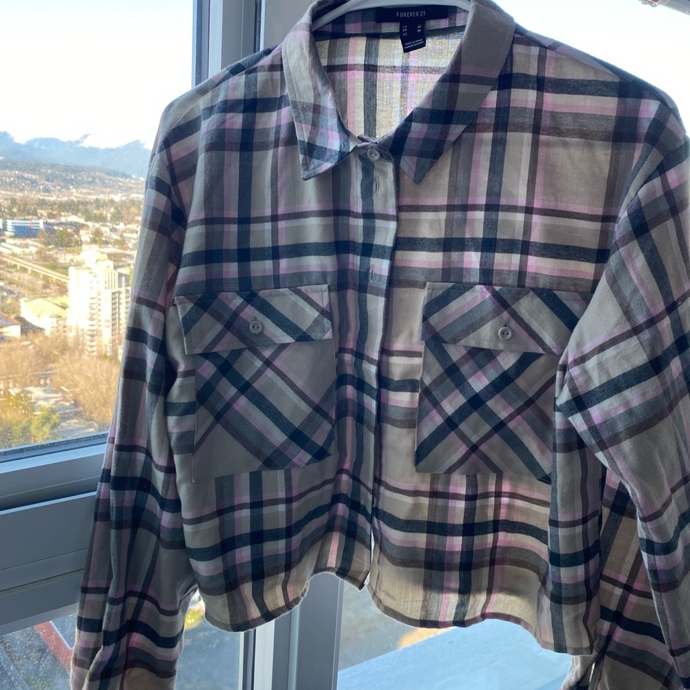 Never worn - Crop Long Sleeve - Super Soft